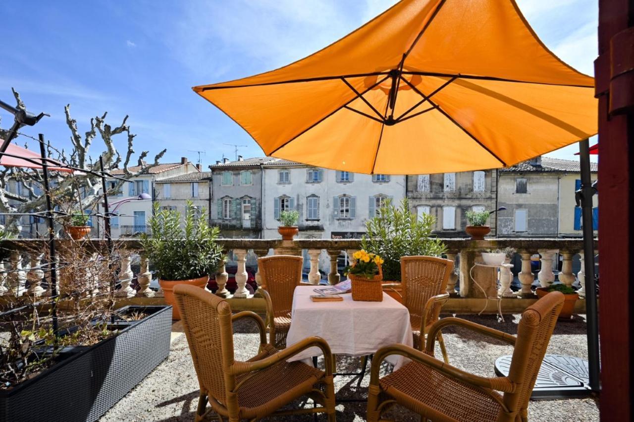 Hotel Des Artistes Tarascon Exterior foto